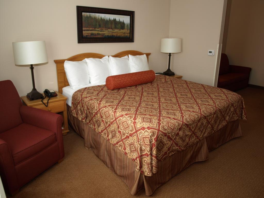Savanna Inn & Suites Oda fotoğraf